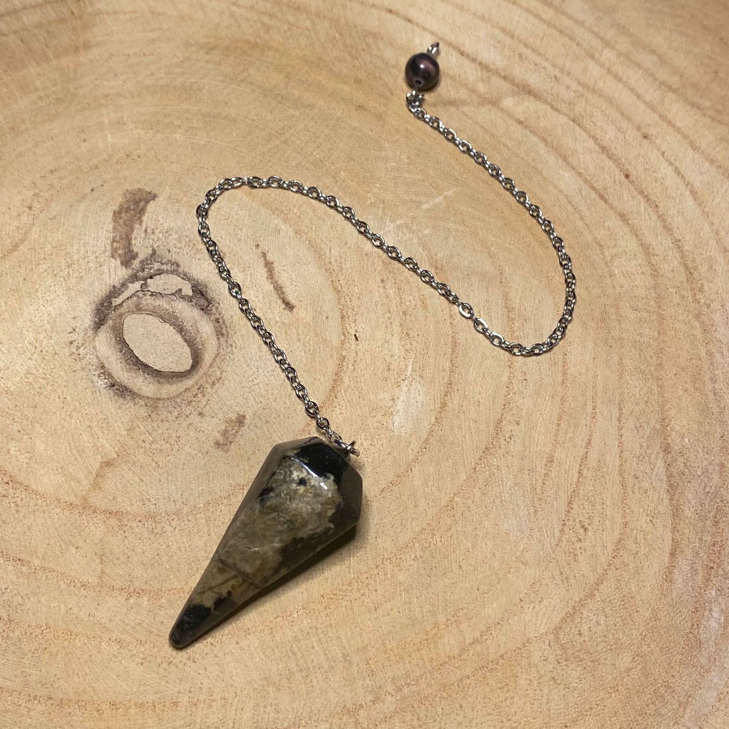 Pendule Rhodonite Cône