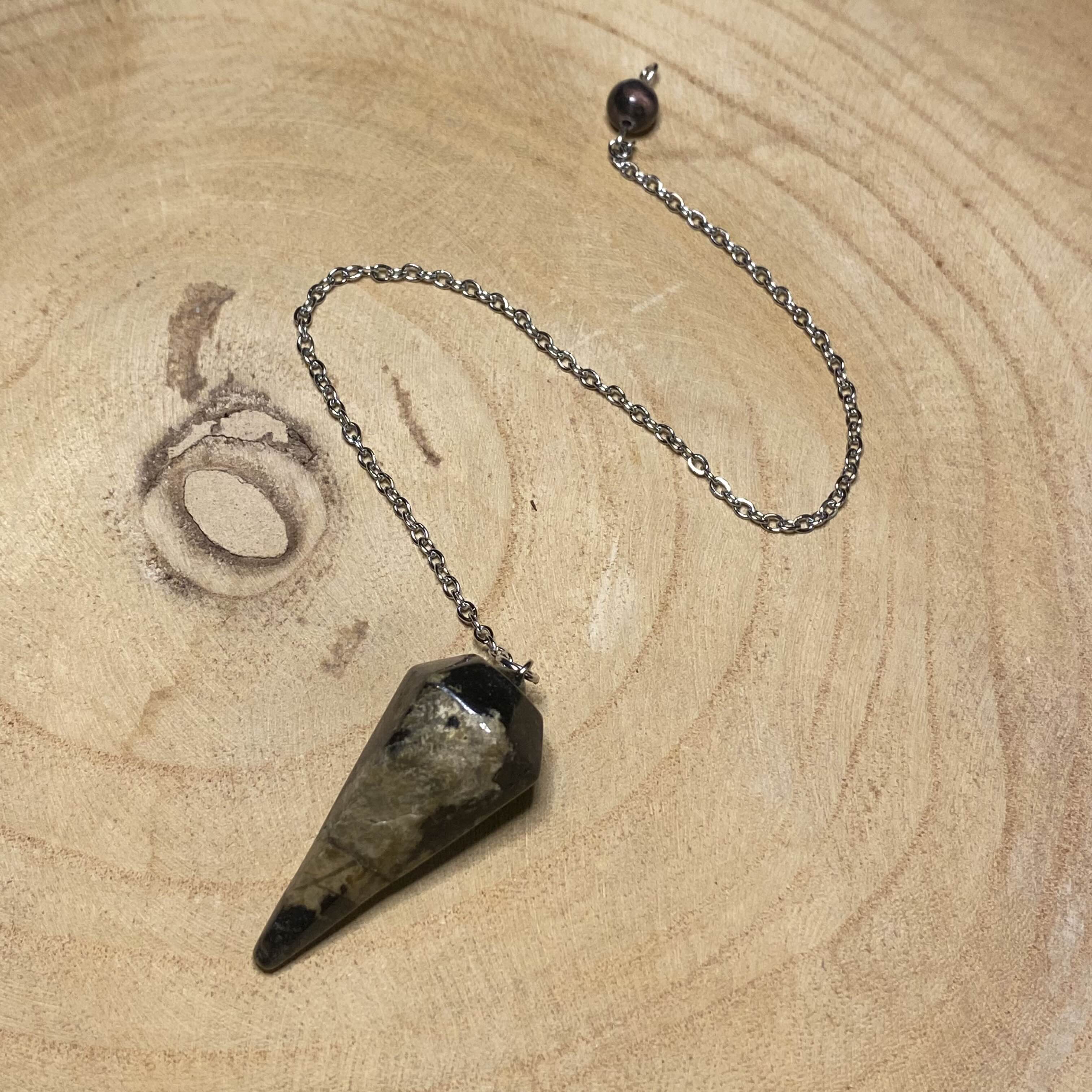Pendule Rhodonite Cône