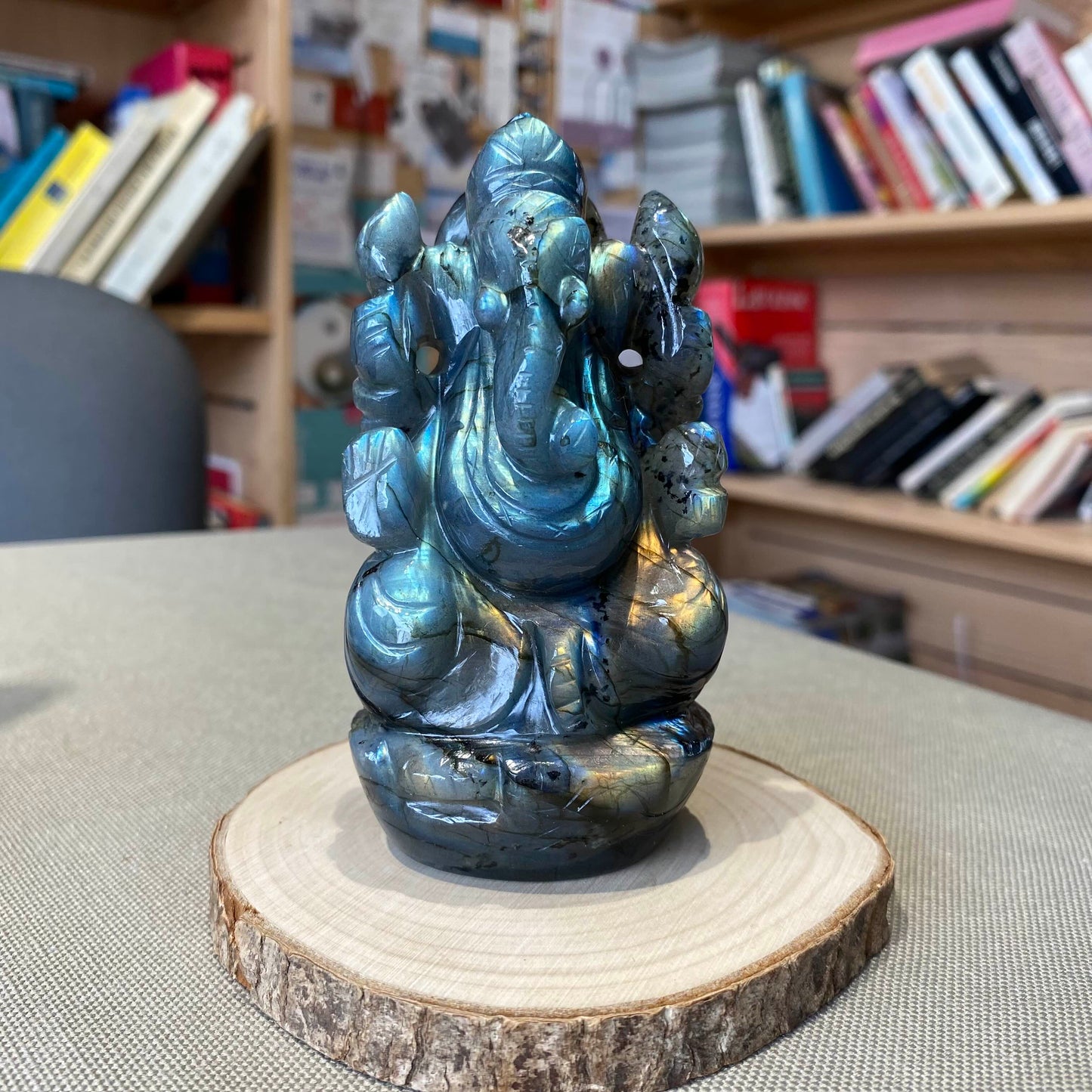 Grand Ganesh en Labradorite