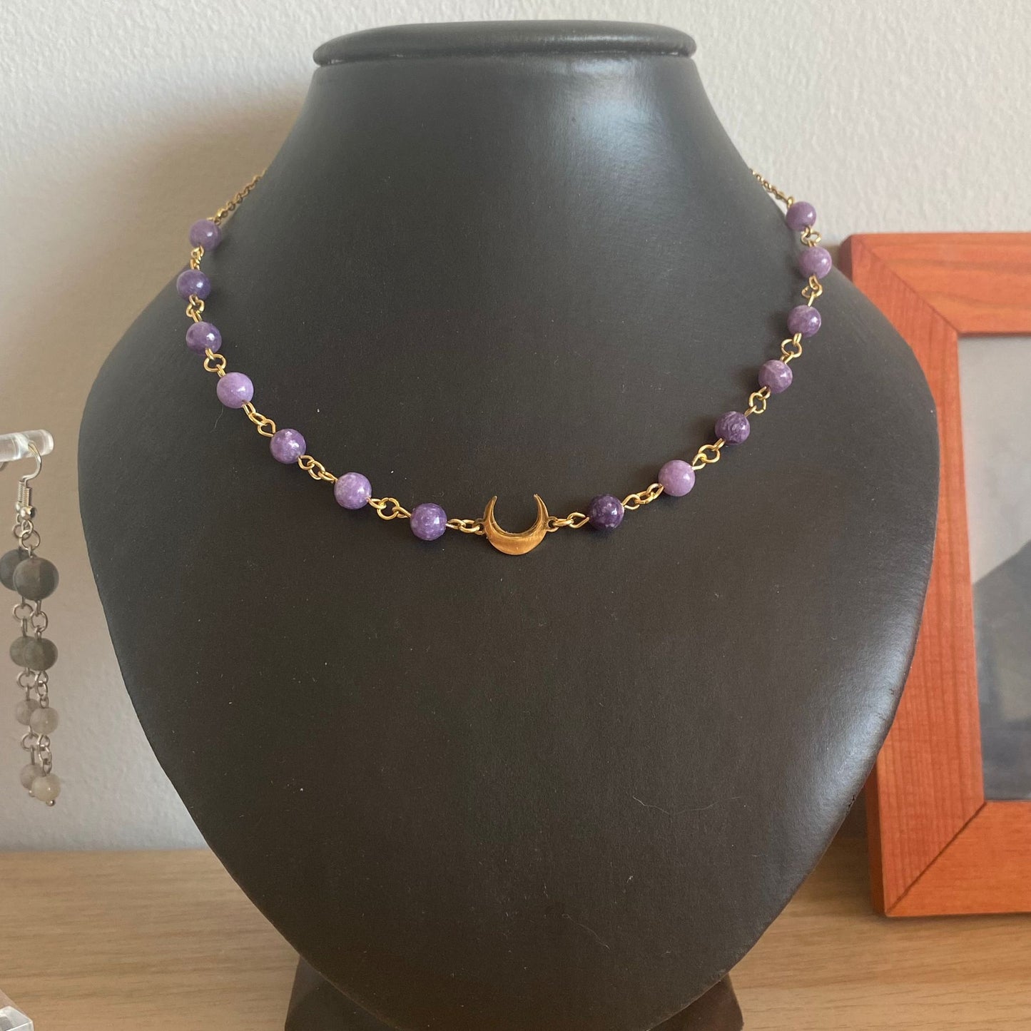 Collier Nyx en Lépidolite